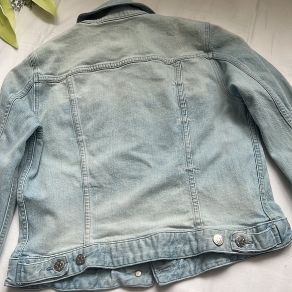 ⭐️j. Crew Indigo Denim Jacket⭐️ - Picture 13 of 14